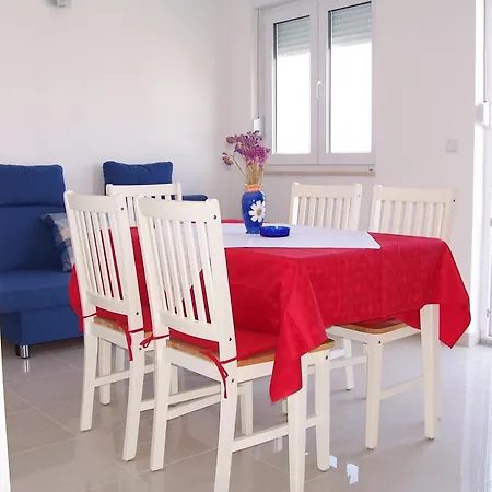 Apartament Perdijic Nemira Omiš