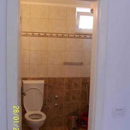 Perdijic Nemira Apartman *